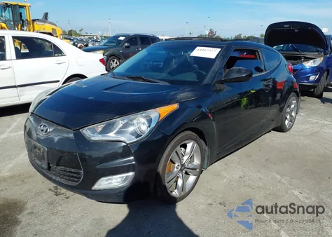 2012 Hyundai Veloster Base W/Black z USA, uszkodzony, nr VIN KMHTC6AD4CU070229